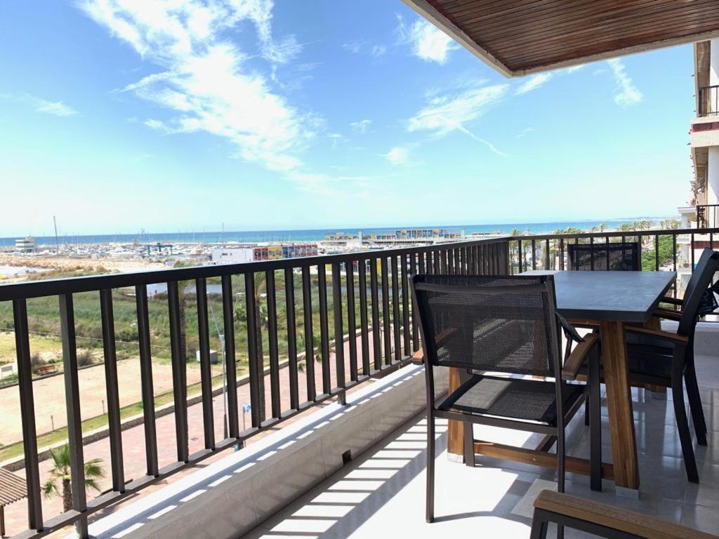Espectaculares Vistas Al Mar En Segur De Calafell Apartamento Exterior foto